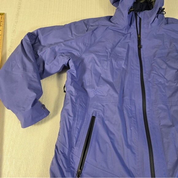 LL Bean Jacket Women's Medium Reg Black PrimaLoft Hooded Jacket Purple 2 in 1 - Picture 5 of 12